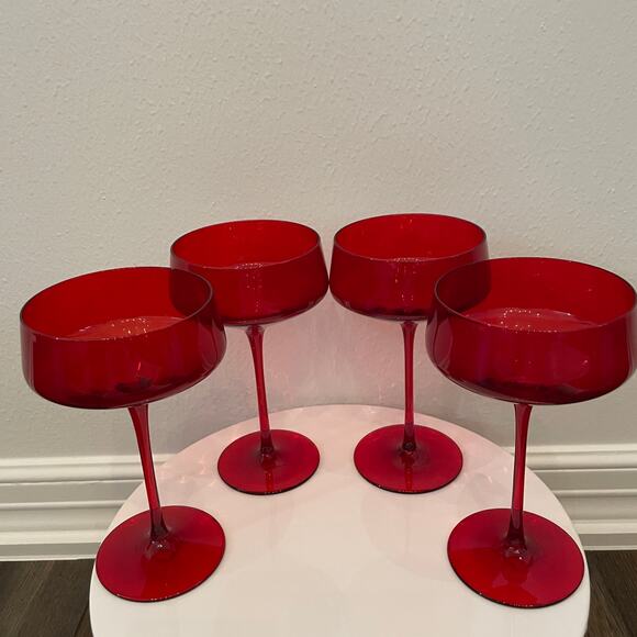 4pc Valentine Red Coupe Glasses 10oz  Holiday Cocktail Champagne Glassware New - Picture 2 of 16